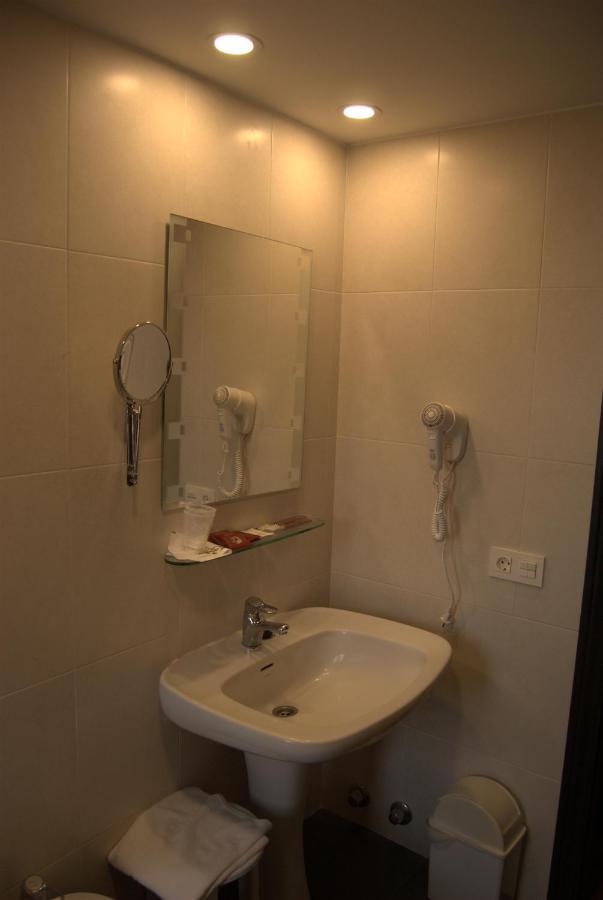 Hotel Palacio De Los Vallados Lastres Eksteriør billede